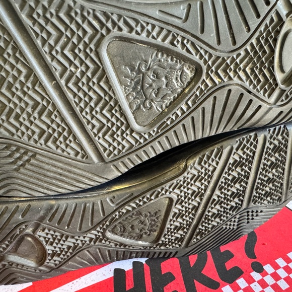 Nike LeBron 8 ‘Blackout’ – 2010 Miami Heat Era, All Business, No Distractions - Picture 6 of 6